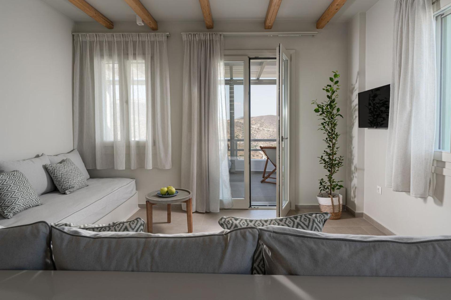 Castello Amorgos Suites Katapola Exterior photo